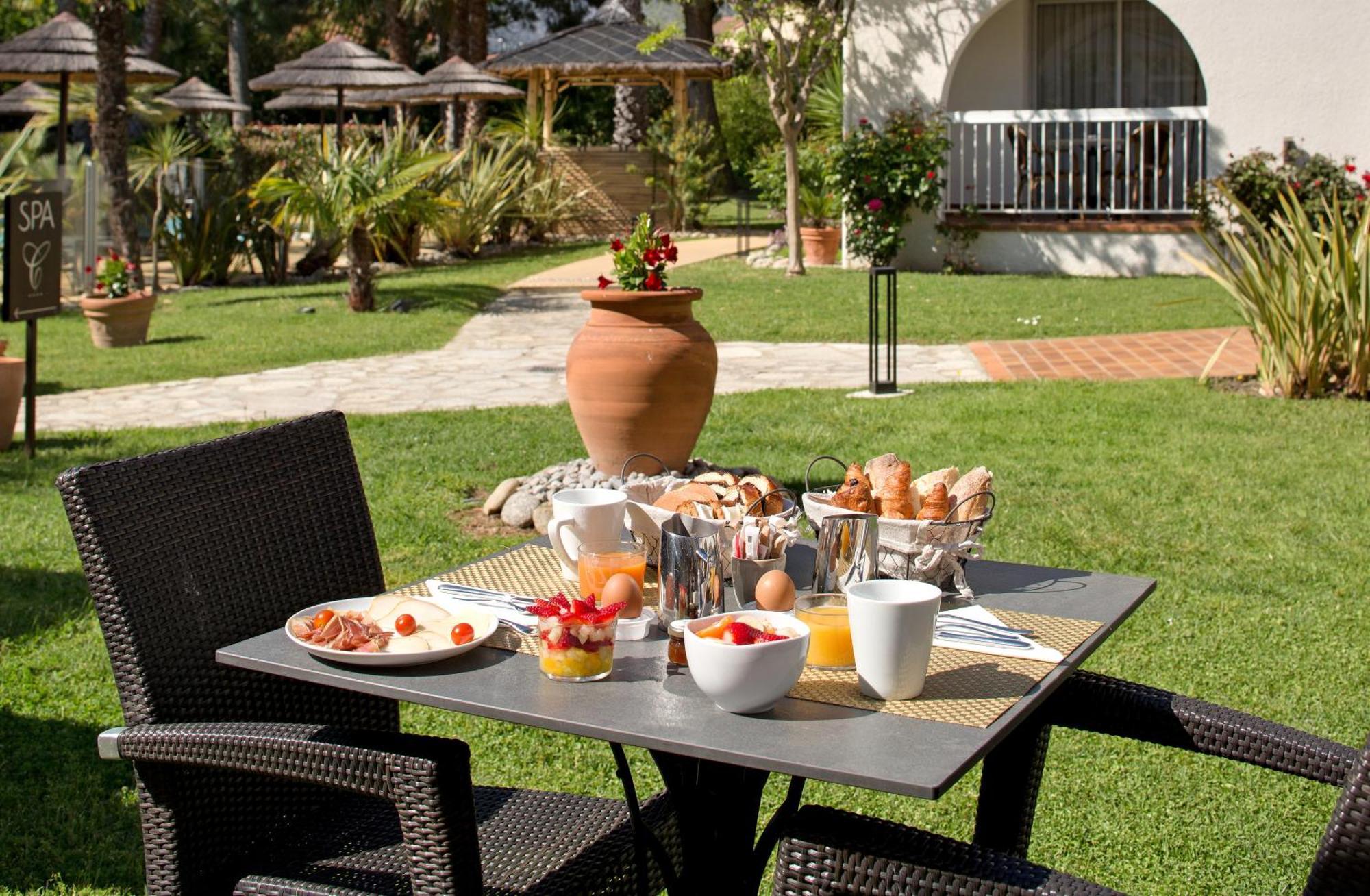 Le Cottage - Hotel & Spa Argeles-sur-Mer Bagian luar foto